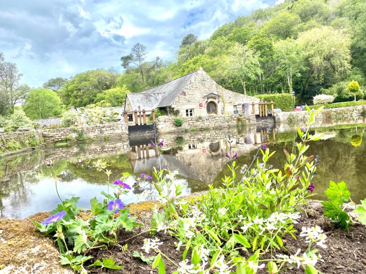 Les Moulins Du Duc Hotel 4*