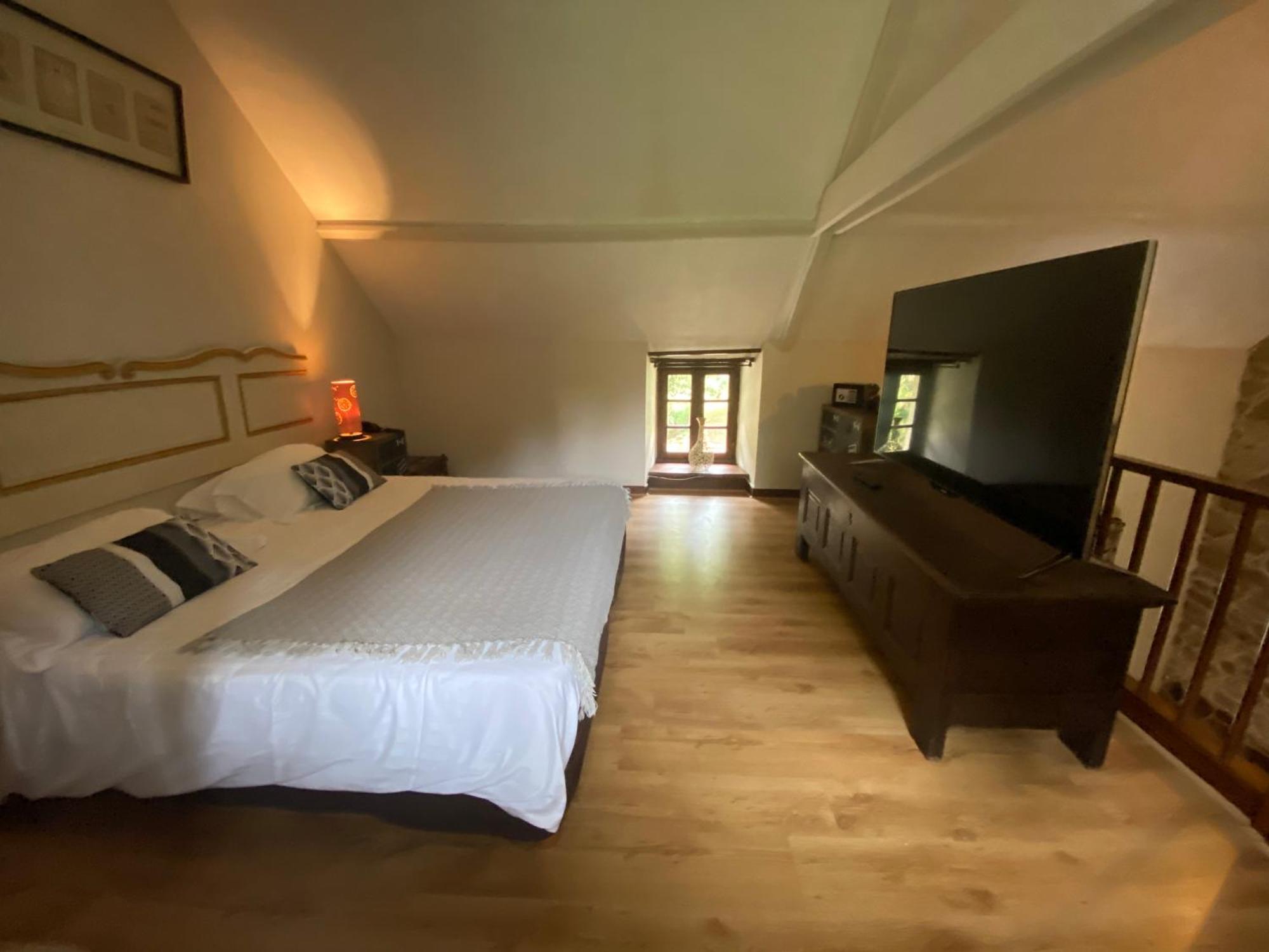 Hotel Les Moulins Du Duc
